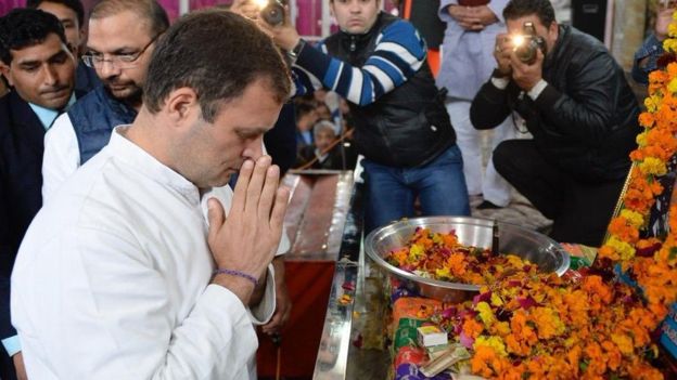 मोदी प्रचार के बिना पांच मिनट भी नहीं रह सकते -राहुल गांधी