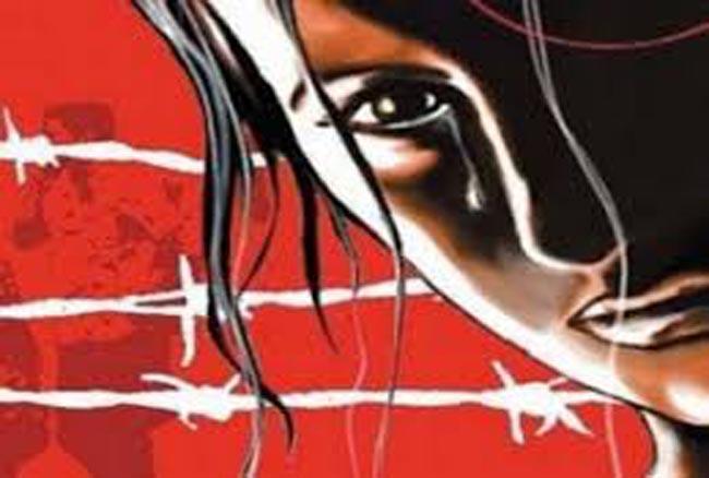 बेटे ने शराब पीने के लिए माँ की कान काटकर सोने की बाली छीन ली, बेच छककर पी शराब