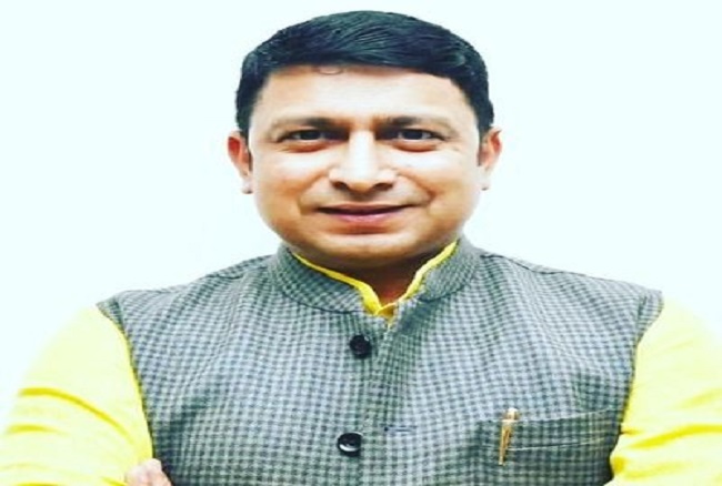 भविष्य में भी मेरे द्वारा रमन सिंह एवं उनके सरकार के घोटालो को उजागर करने का काम अनवरत किया जायेगा – विकास तिवारी