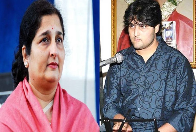 बॉलीवुड सिंगर अनुराधा पौडवाल के बेटे का निधन…किडनी की गंभीर बीमारी से थे पीड़ित
