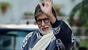 मेगास्टार अमिताभ बच्चन ने प्रोजेक्ट के इंजरी के बाद पहली बार जलसा में प्रशंसकों से मुलाकात की