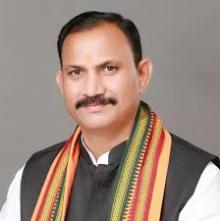 एनएमसी के मापदंड को पूरा करने के लिए आवश्यक निर्देशों का हो पालन: स्वास्थ्य मंत्री