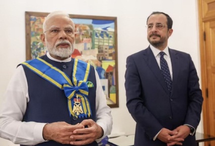 140 करोड़ भारतीयों का सम्मान: PM मोदी को साइप्रस में मिला सर्वोच्च नागरिक सम्मान