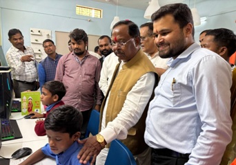 मंत्री रामविचार नेताम ने कोसागांव बालक आश्रम का किया निरीक्षण, कल्पना कक्ष में बच्चों से संवाद, सीटें दोगुनी करने की घोषणा