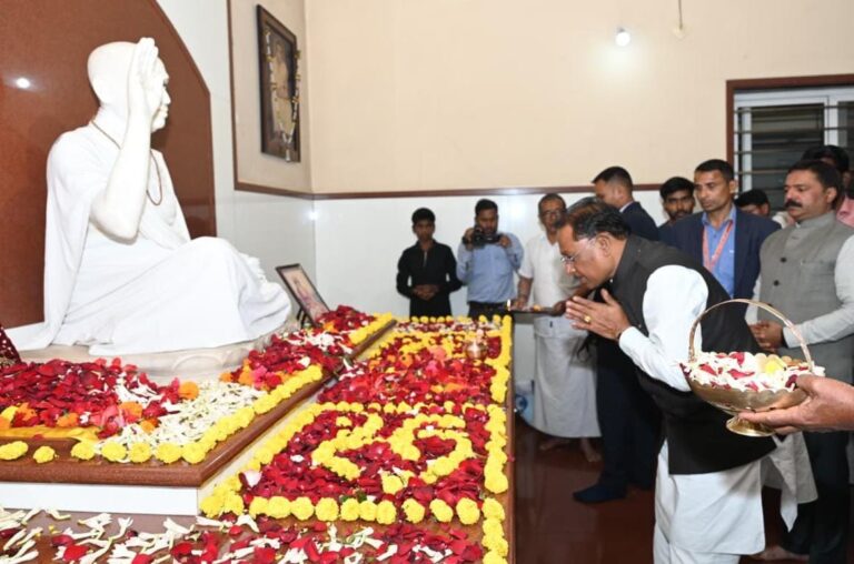आध्यात्मिक मूल्यों एवं संस्कारों की पाठशाला है अघोर गुरु पीठ बनोरा – मुख्यमंत्री विष्णुदेव साय
