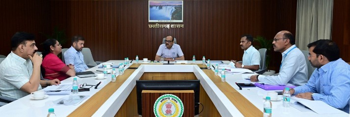 सड़क सुरक्षा पर सख्त हुई सरकार: ब्लैक स्पॉट की होगी लगातार मॉनिटरिंग, 150 स्थानों पर शुरू हुए ईव्ही चार्जिंग स्टेशन