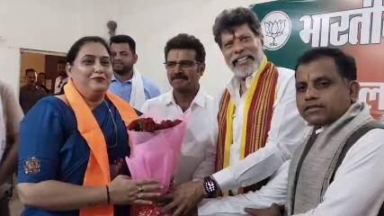 बस्तर में कांग्रेस को बड़ा झटका: महिला महामंत्री समेत 14 महिला कार्यकर्ता भाजपा में शामिल, चुनावी समीकरणों पर असर