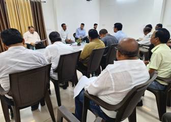 रायगढ़ में विकास कार्यों की रफ्तार तेज करने के निर्देश, कयाघाट ब्रिज और मरीन ड्राइव परियोजनाओं की समीक्षा