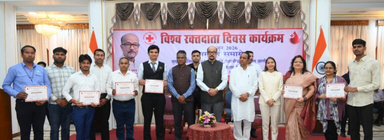 रक्तदान सबसे बड़ा दान, इससे बड़ी कोई सेवा नहीं – राज्यपाल डेका