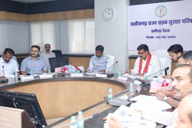 राज्य सड़क सुरक्षा परिषद की बैठक में दोनों उपमुख्यमंत्रियों और परिवहन मंत्री ने की समीक्षा