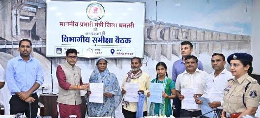 राजस्व मामलों में देरी पर सख्त हुए मंत्री टंकराम वर्मा, कहा- नामांतरण, बंटवारा और सीमांकन का समय पर करें निराकरण