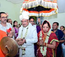 दोकड़ा की ऐतिहासिक रथयात्रा में मुख्यमंत्री विष्णुदेव साय ने निभाई गजपति महाराजा की परंपरा, भगवान जगन्नाथ का रथ खींचकर प्रदेश की सुख-समृद्धि की कामना