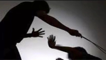 एक मिनट की देरी बनी दर्दनाक सजा: शिक्षक की पिटाई से 12 वर्षीय छात्र घायल, पुलिस ने दर्ज किया मामला
