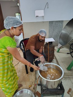 महुआ बना आदिवासी महिलाओं की आर्थिक ताकत, वन धन योजना से हजारों परिवारों को मिली नई पहचान