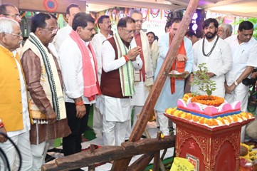 विष्णुदेव सरकार में किसानों को मिला नया संबल, धान खरीदी से लेकर खेती की लागत तक बढ़ा भरोसा