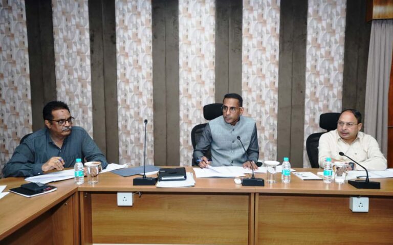 बस्तर में सड़क कनेक्टिविटी को मिलेगी नई रफ्तार, दिसंबर तक पूरे होंगे निर्माणाधीन सड़क-पुल