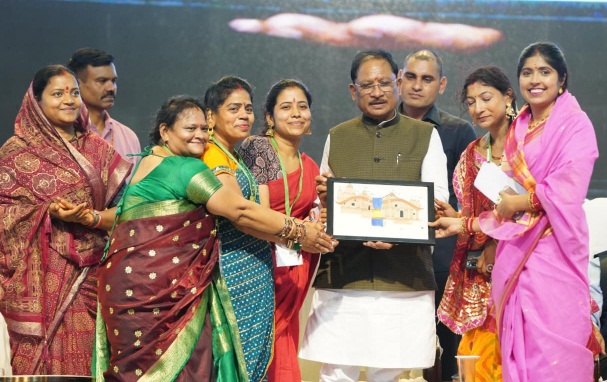 तीजा हमारी समृद्ध लोकसंस्कृति का पावन पर्व, इसमें मातृशक्ति के प्रेम, आस्था और परिवार की खुशहाली की कामना समाहित : मुख्यमंत्री साय