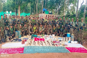 बीजापुर में नक्सलियों के खिलाफ बड़ी कार्रवाई, CRPF ने जंगलों में छिपाए हथियारों का जखीरा पकड़ा