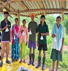 तसर रेशम उत्पादन से ग्रामीण परिवारों को मिला स्वरोजगार का नया सहारा