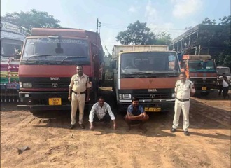 ऑपरेशन प्रहार में पूंजीपथरा पुलिस की बड़ी कार्रवाई, 17.9 टन अवैध कबाड़ जब्त